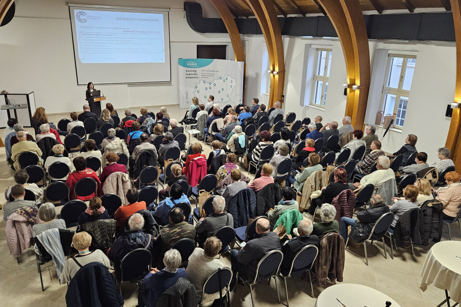 Kaposváron folytatódott a nyugdíjas foglalkoztatásról szóló országos rendezvénysorozat – értékteremtés két generáció között
